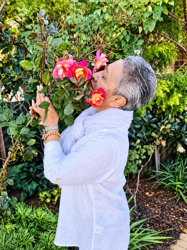 Many ways flower essence supports wellbeing